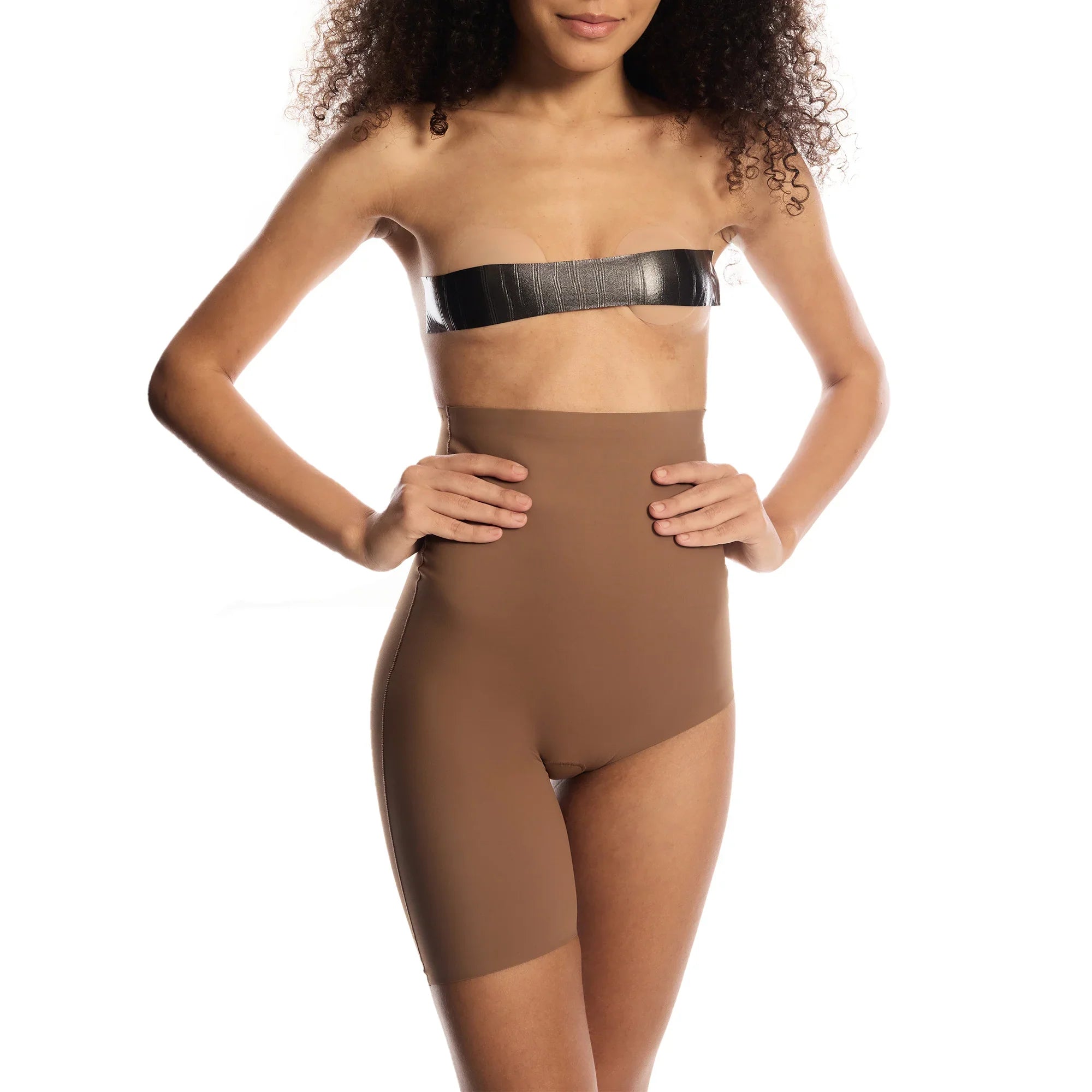 Right Leg Shorty undergarment model showcasing a sleek, smooth fit.